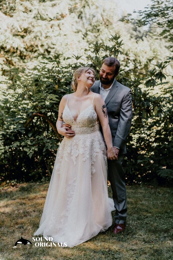 Snoqualmie Falls Forest Theater Wedding // Taylor + Steven -