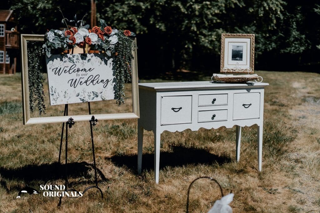 Snoqualmie Falls Forest Theater Wedding // Taylor + Steven -