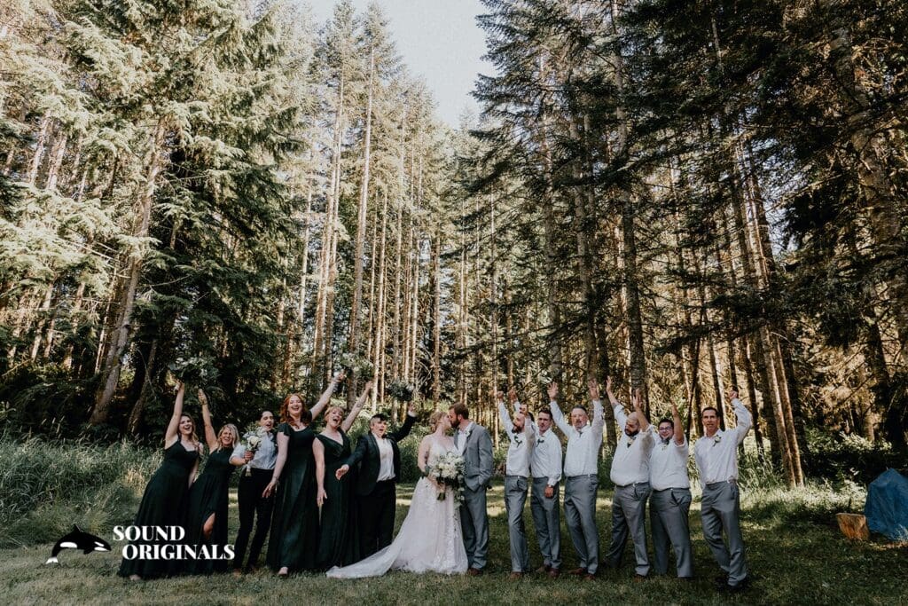 Snoqualmie Falls Forest Theater Wedding // Taylor + Steven -