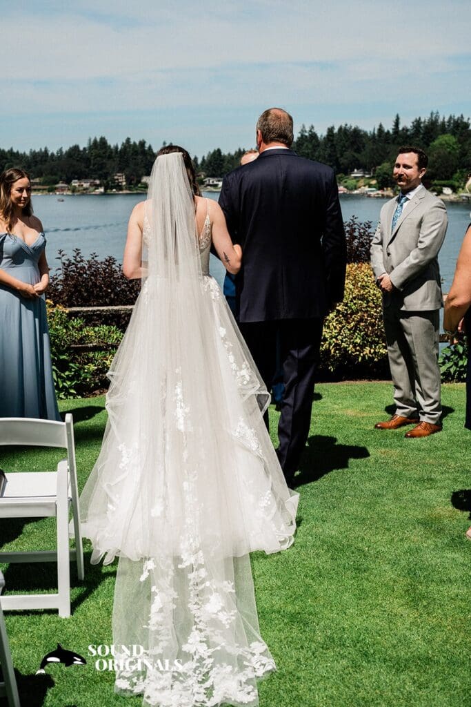 Tacoma Country & Golf Club Wedding // Danielle & Connor -