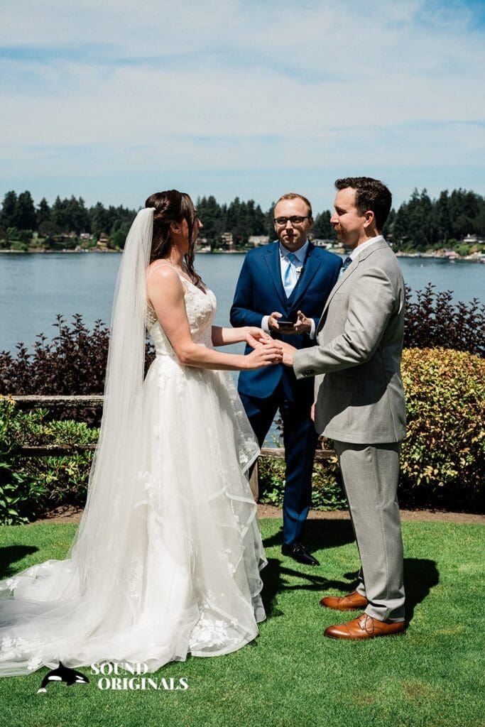 Tacoma Country & Golf Club Wedding // Danielle & Connor -