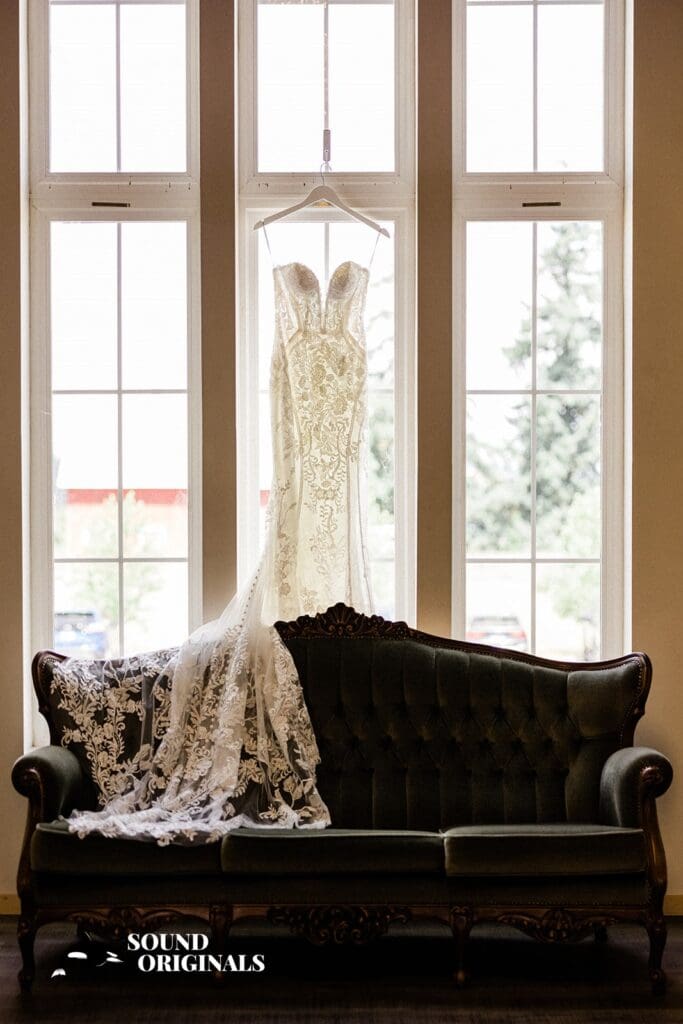 The Barn at Countryside Wedding // Austin + Morgan -