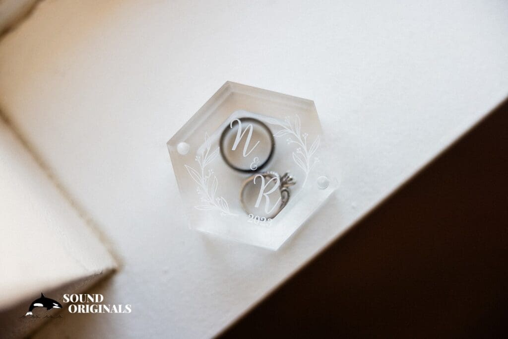 Aurora Colony Vineyards Wedding // Nellie + Reid -