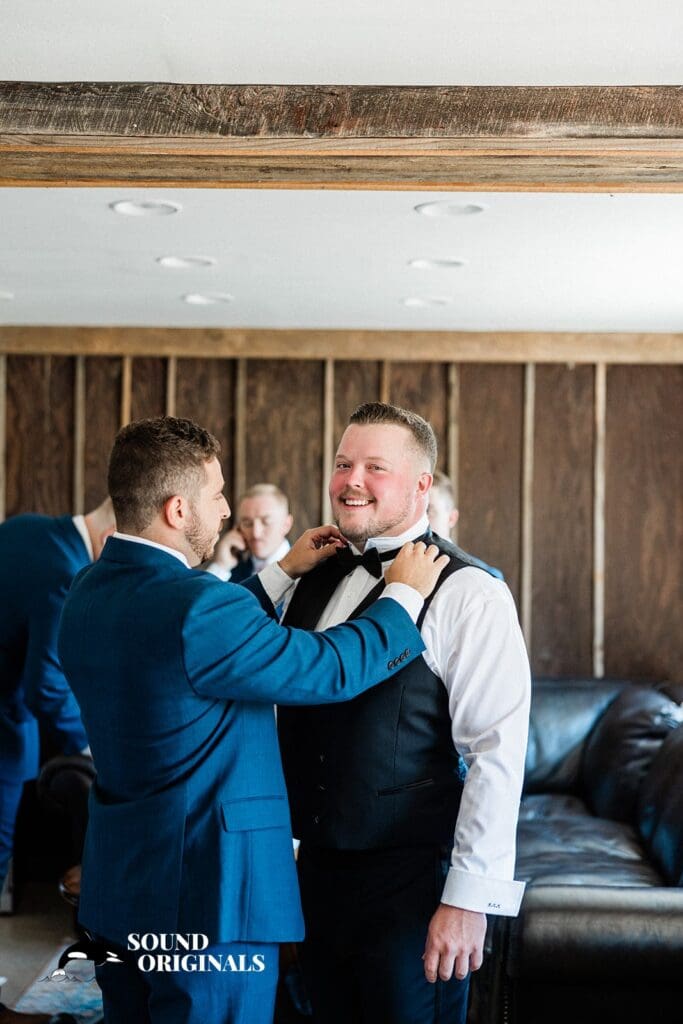 Aurora Colony Vineyards Wedding // Nellie + Reid -