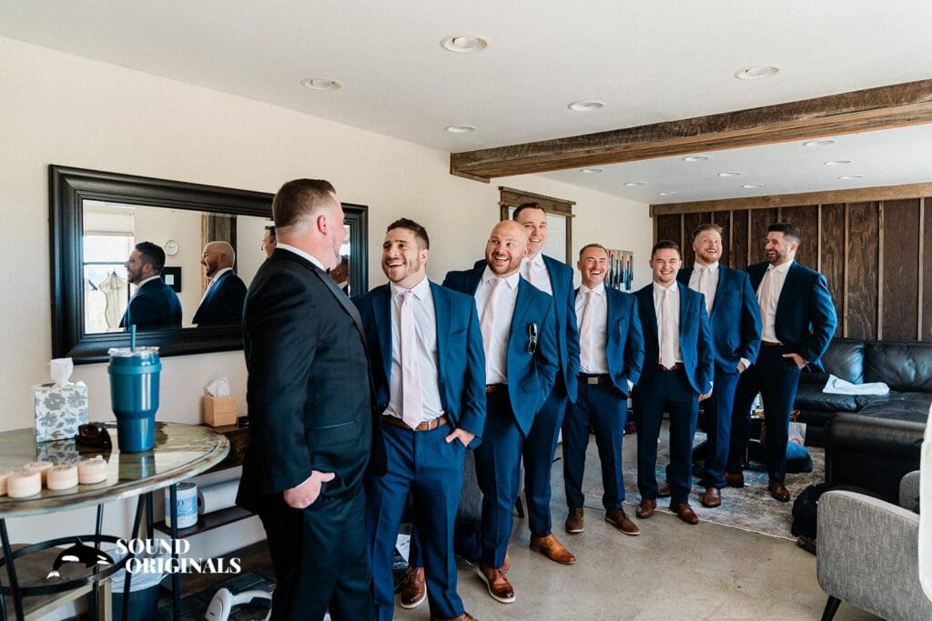 Aurora Colony Vineyards Wedding // Nellie + Reid -