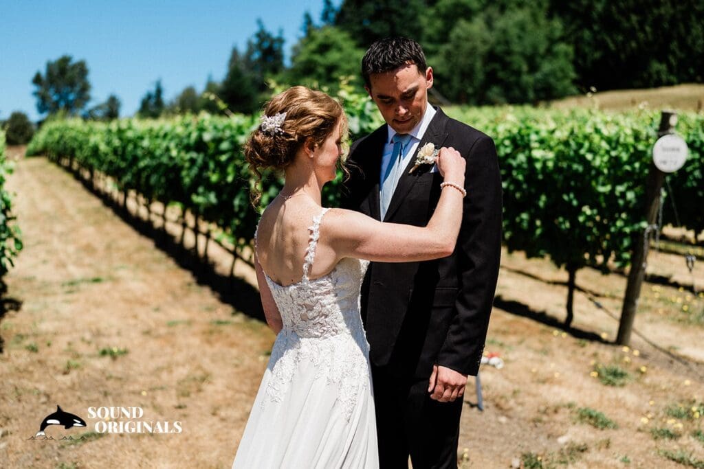 Dancing Fish Vineyards Wedding // Jennifer + Colin -