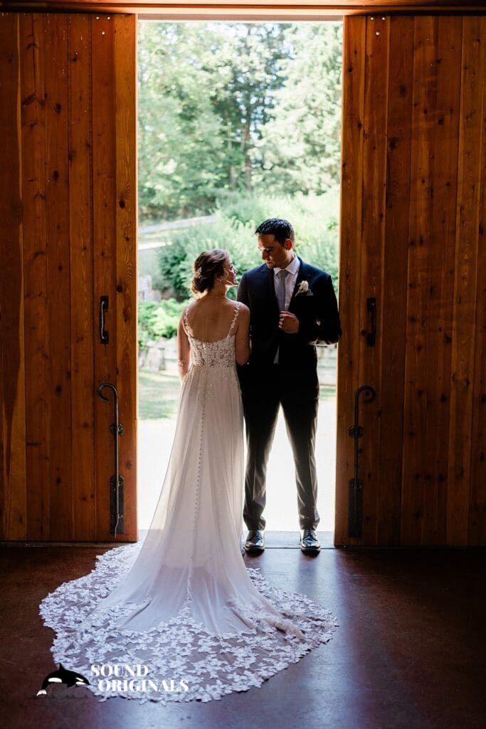 Dancing Fish Vineyards Wedding // Jennifer + Colin -