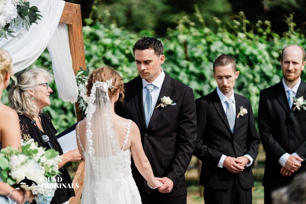 Dancing Fish Vineyards Wedding // Jennifer + Colin -