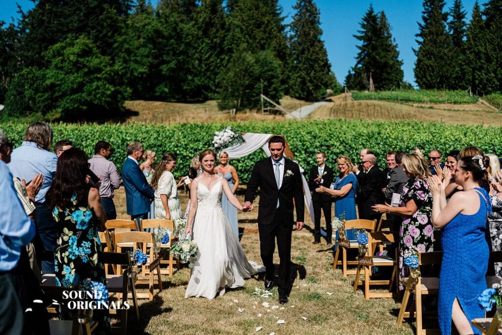 Dancing Fish Vineyards Wedding // Jennifer + Colin -