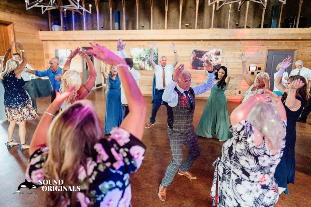 Dancing Fish Vineyards Wedding // Jennifer + Colin -