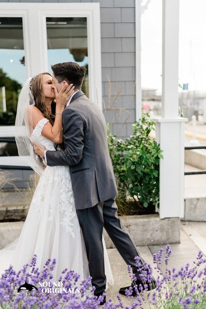 Edmonds Yacht Club Wedding // Danielle + Max -