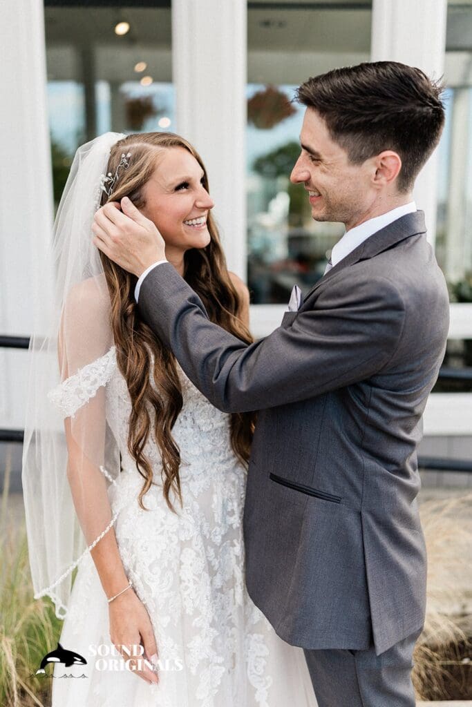 Edmonds Yacht Club Wedding // Danielle + Max -