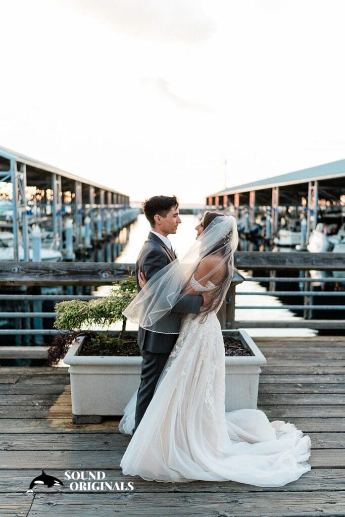 Edmonds Yacht Club Wedding // Danielle + Max -