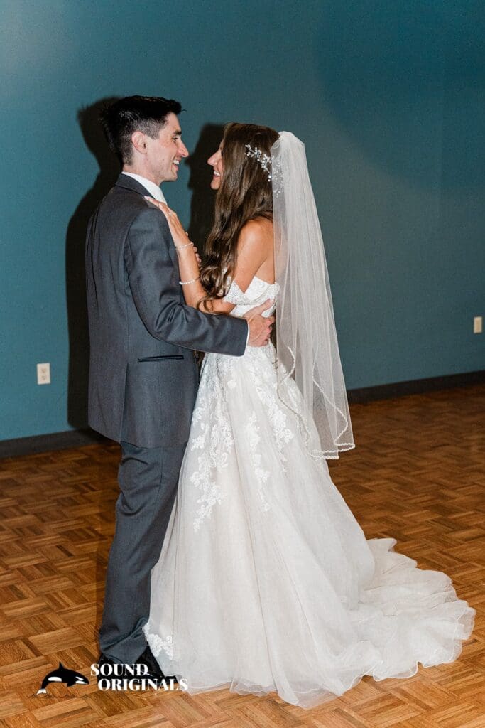 Edmonds Yacht Club Wedding // Danielle + Max -