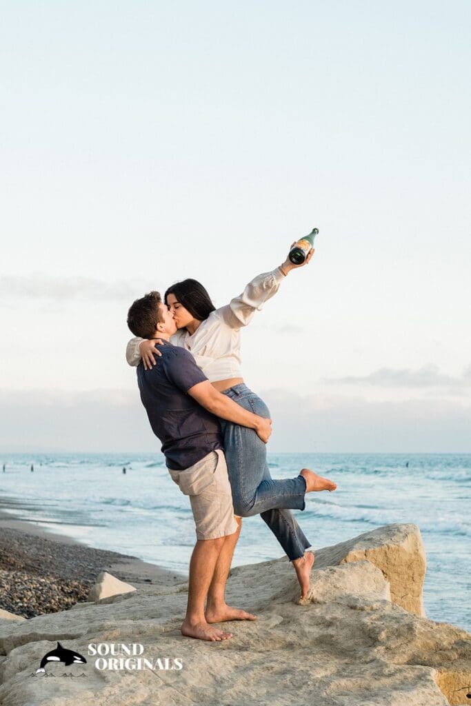 Encinitas - Moonlight Beach Engagement // Samantha + Christopher -