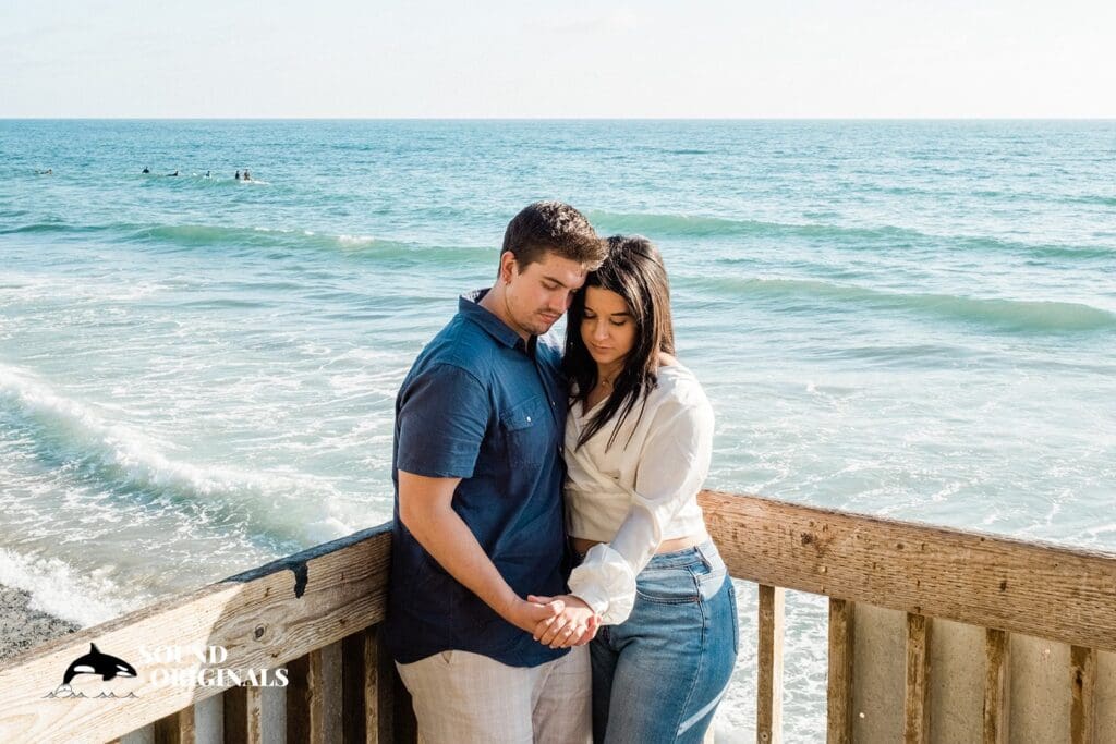 Encinitas - Moonlight Beach Engagement // Samantha + Christopher -
