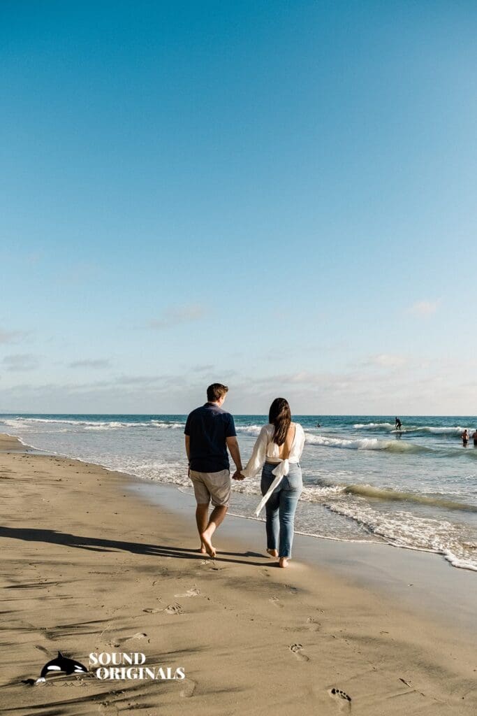 Encinitas - Moonlight Beach Engagement // Samantha + Christopher -