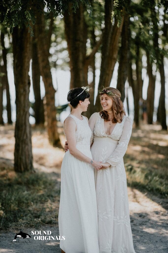 Golden Gardens Bathhouse Wedding // Angela + Elizabeth -