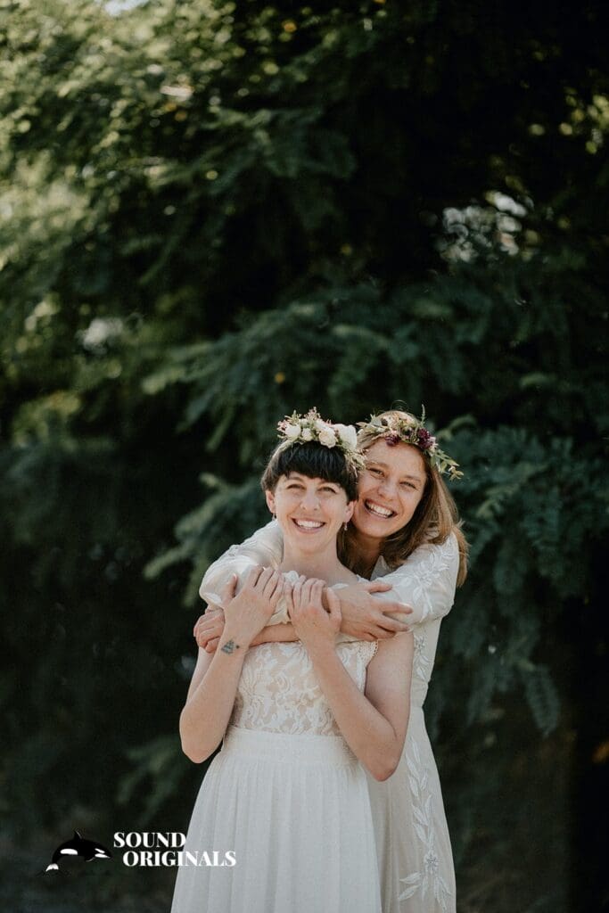 Golden Gardens Bathhouse Wedding // Angela + Elizabeth -