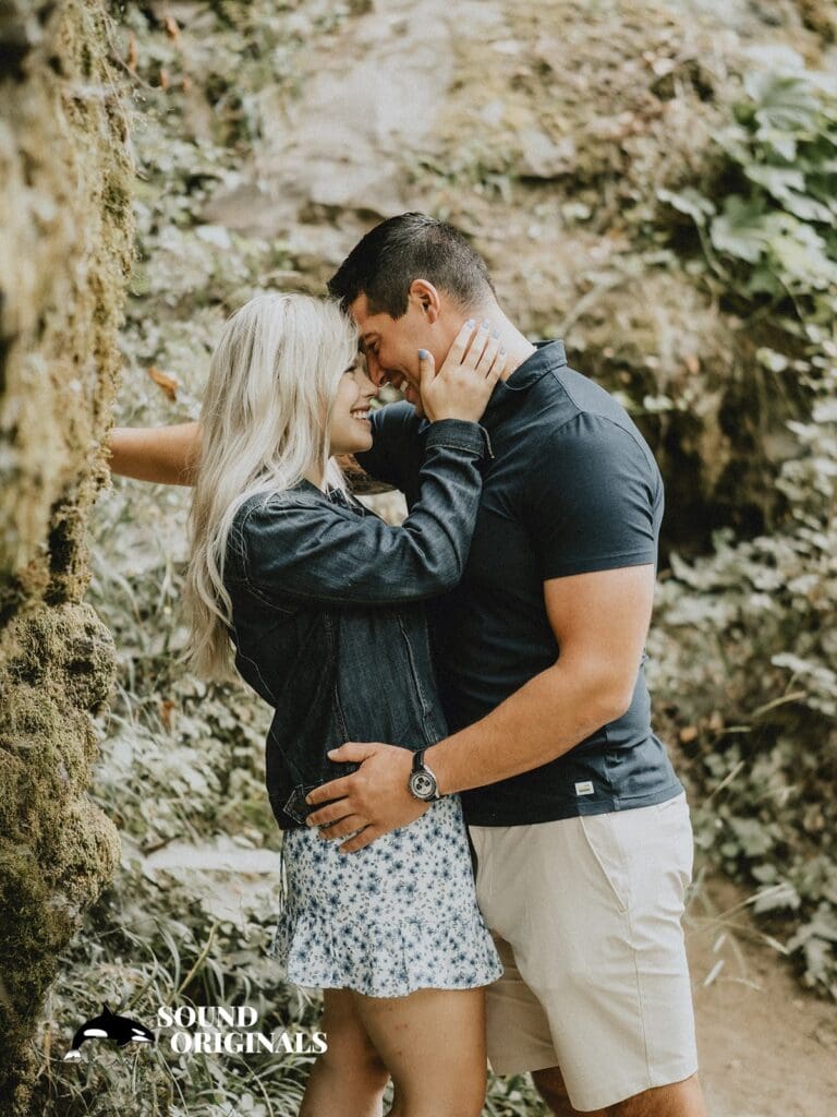 Latourell Falls Engagement // Kassandra + Kyle -
