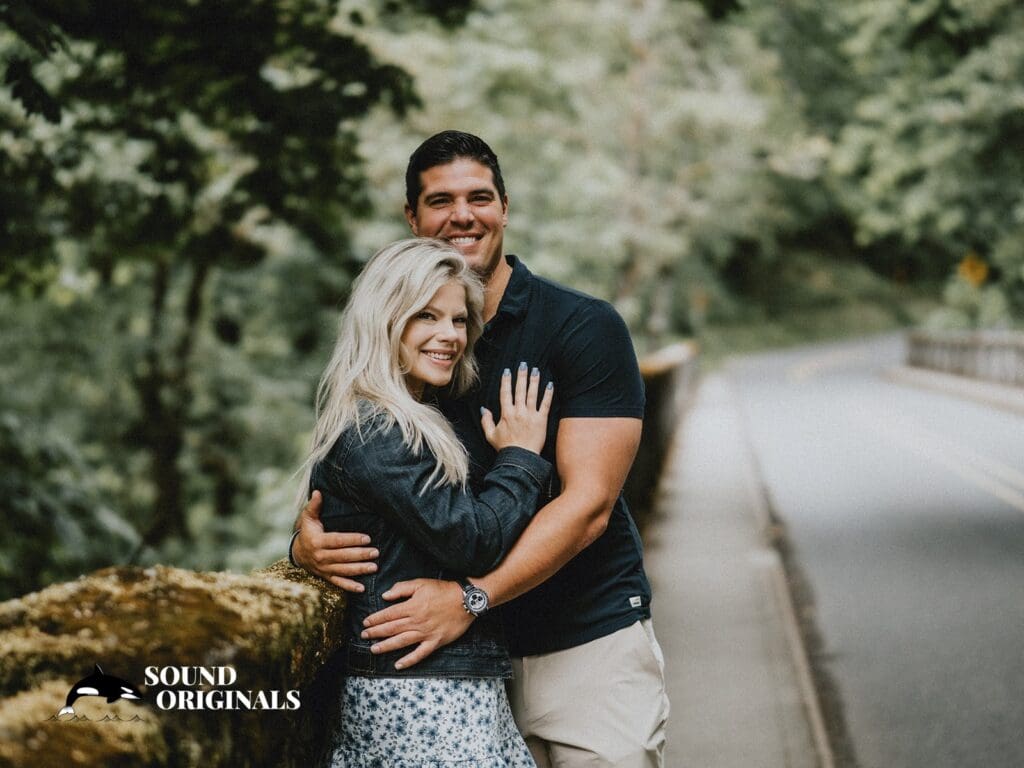 Latourell Falls Engagement // Kassandra + Kyle -