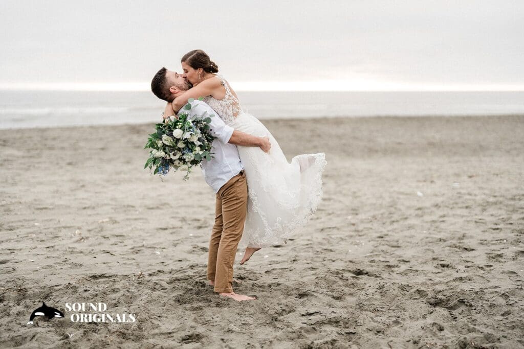 Ocean Shores Wedding // Jenny + Brydon -