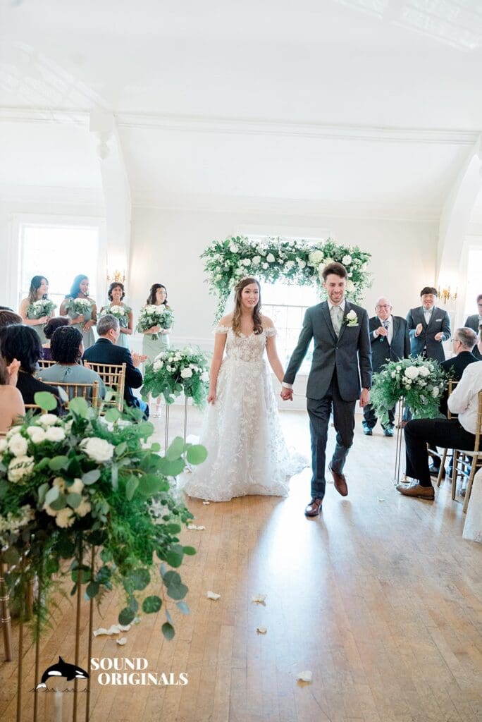 Rainier Chapter House Wedding // Elizabeth & Joshua -