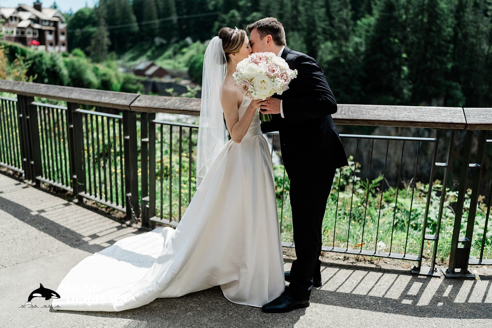 Salish Lodge & Spa Wedding // Joyana + Scott -