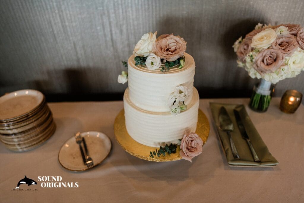 Salish Lodge & Spa Wedding // Joyana & Scott -