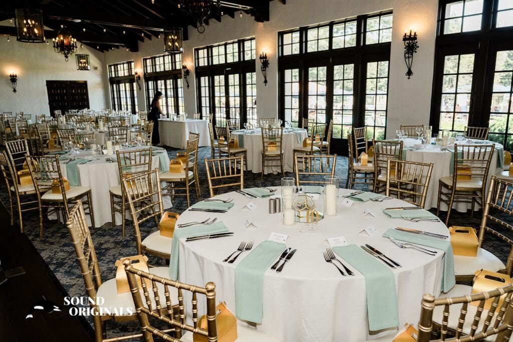 Sequoyah Country Club Wedding // Julie + Jesse -