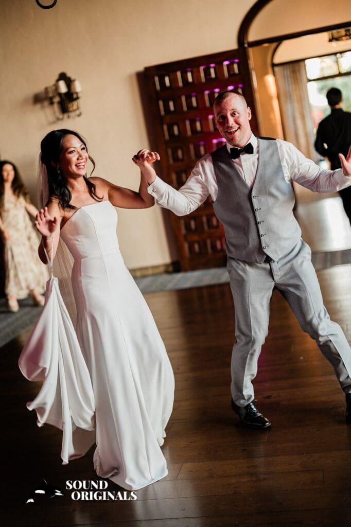 Sequoyah Country Club Wedding // Julie + Jesse -