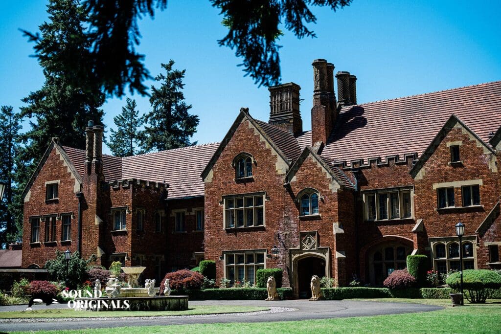 Thornewood Castle Wedding // Emily & Evan -