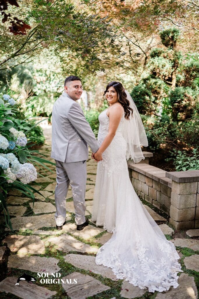 Winding Path Gardens Wedding // Joshua + Vanessa -