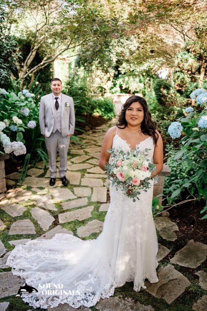 Winding Path Gardens Wedding // Joshua & Vanessa -