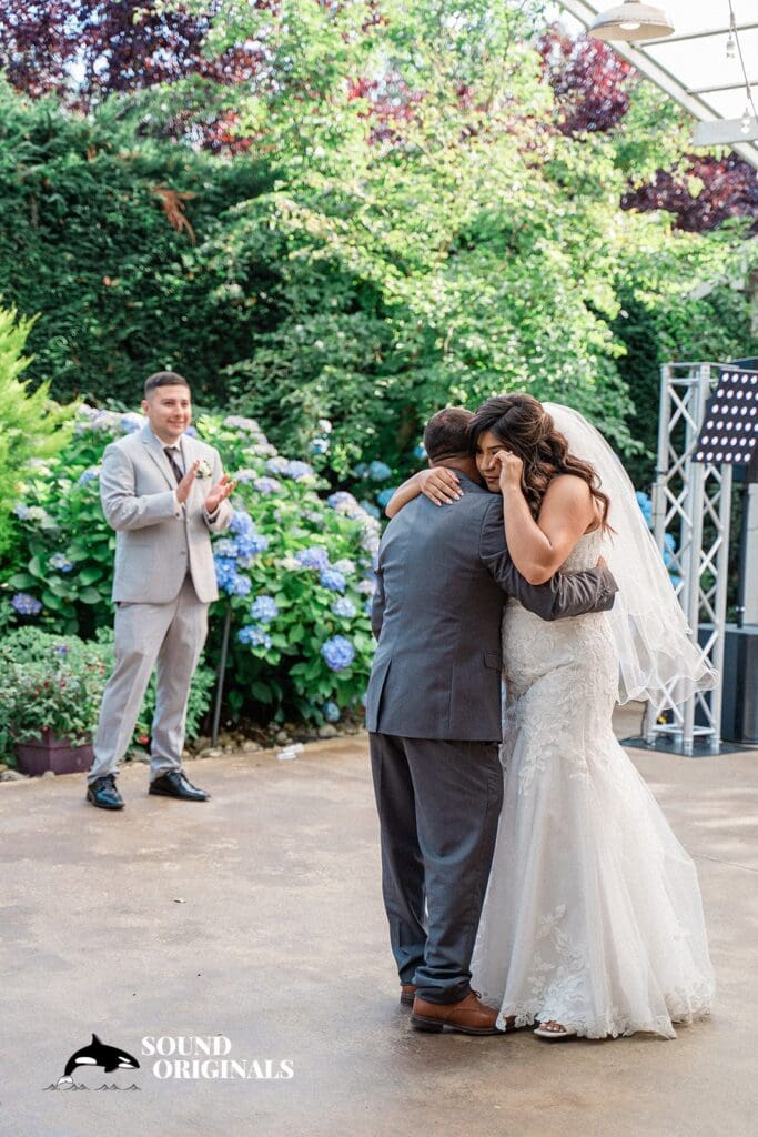Winding Path Gardens Wedding // Joshua & Vanessa -