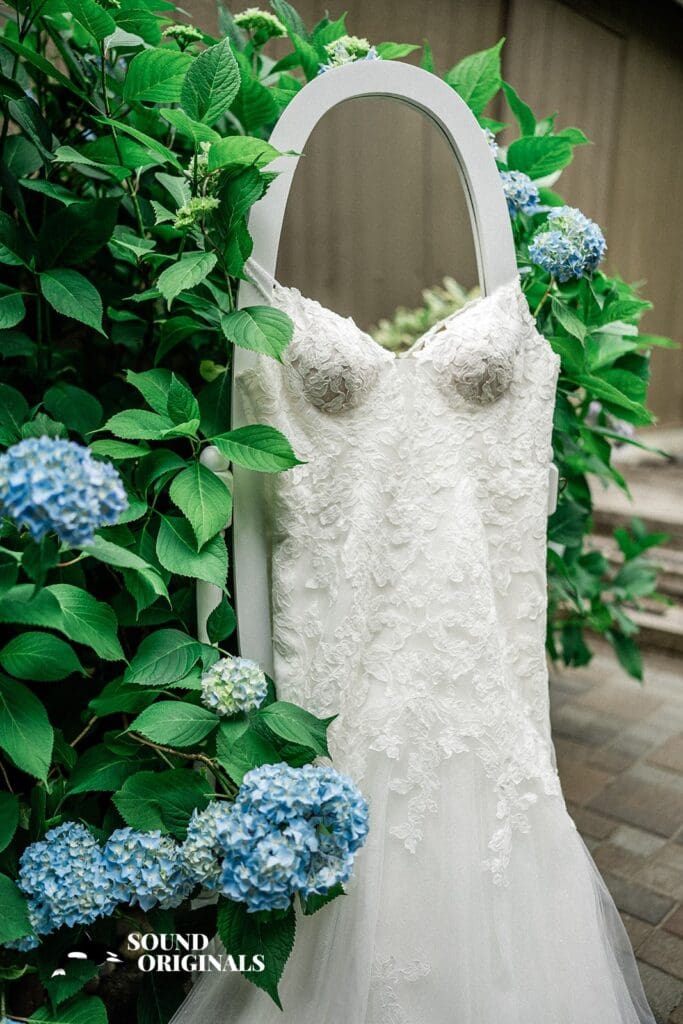 Winding Path Gardens Wedding // Joshua & Vanessa -