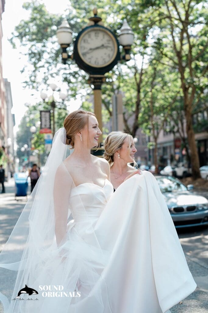 AXIS Pioneer Square Wedding // Kelly + Marcus -