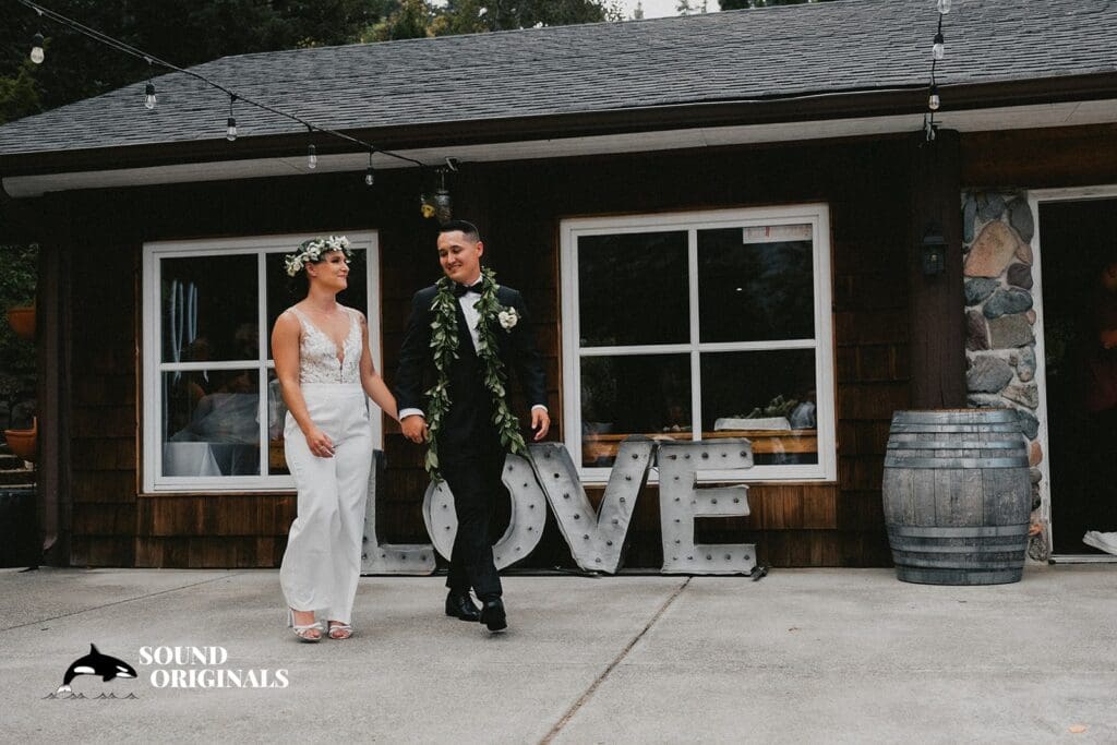 Alyssa + Kyle Cape Horn Estate Wedding // Alyssa + Kyle -