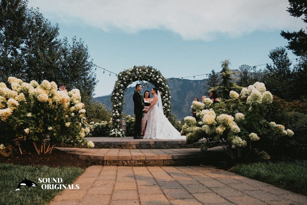 Alyssa + Kyle Cape Horn Estate Wedding // Alyssa + Kyle -