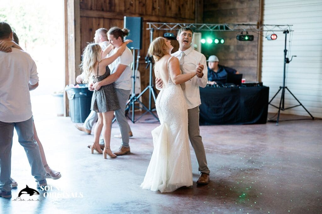 Julia & Dustin -