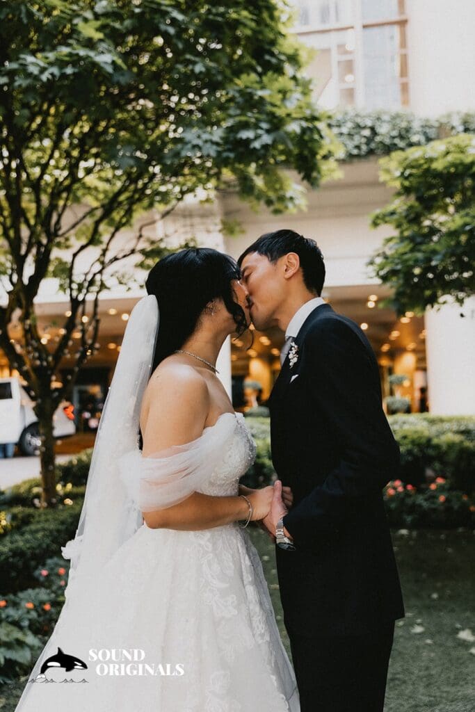 Robert + Michelle Fairmont Olympic Wedding // Robert + Michelle -