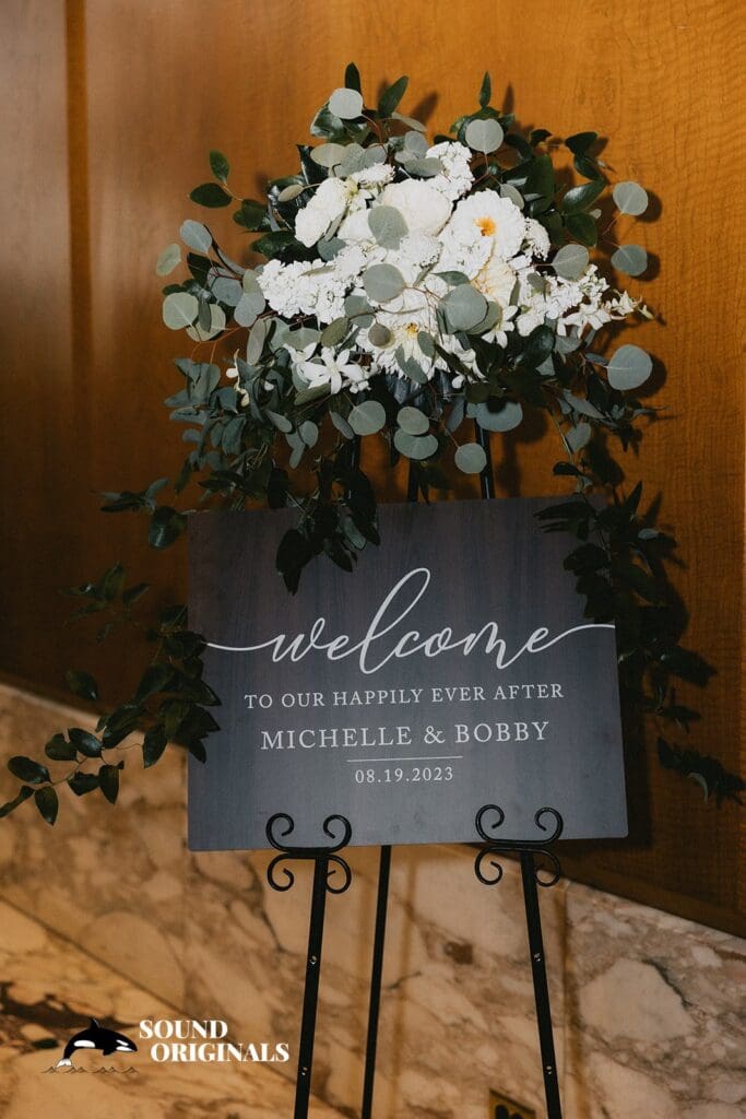 Robert + Michelle Fairmont Olympic Wedding // Robert + Michelle -