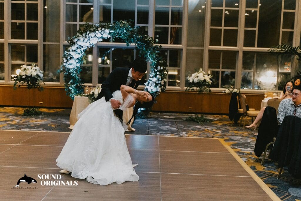 Robert + Michelle Fairmont Olympic Wedding // Robert + Michelle -