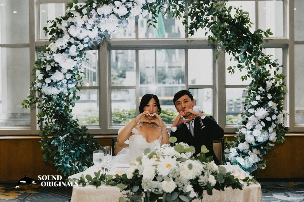 Robert + Michelle Fairmont Olympic Wedding // Robert + Michelle -