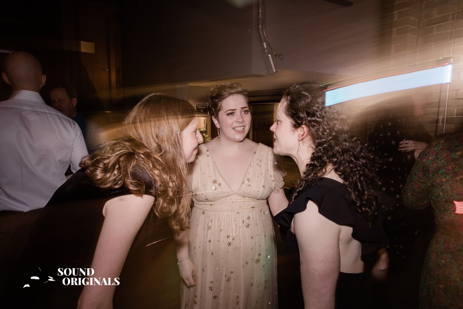 Emily & Liv -