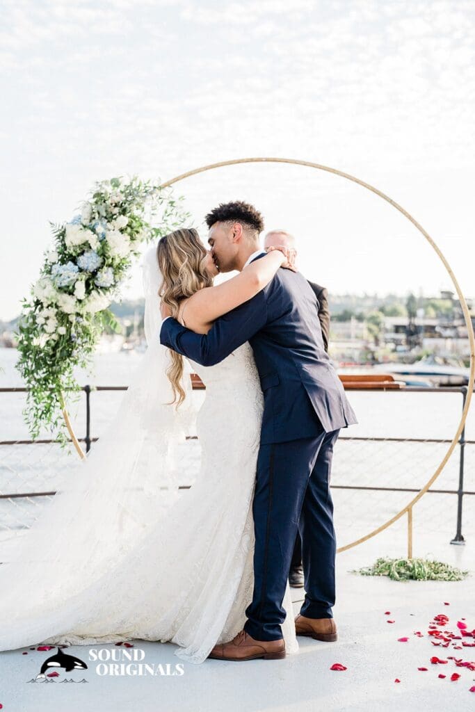 MV Skansonia Wedding // Veloria + Thomas -