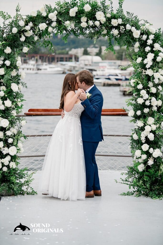 MV Skansonia Wedding // Rachel + Ryan -