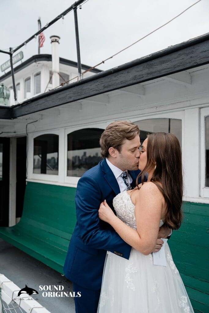 MV Skansonia Wedding // Rachel + Ryan -