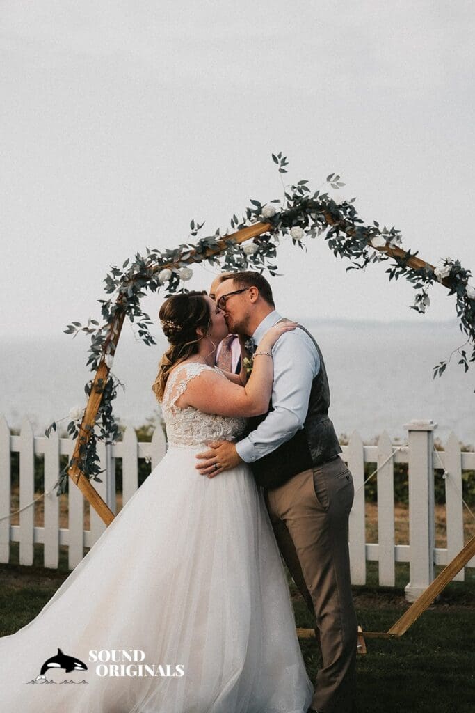 Port Gamble Wedding // Craig & Amanda -