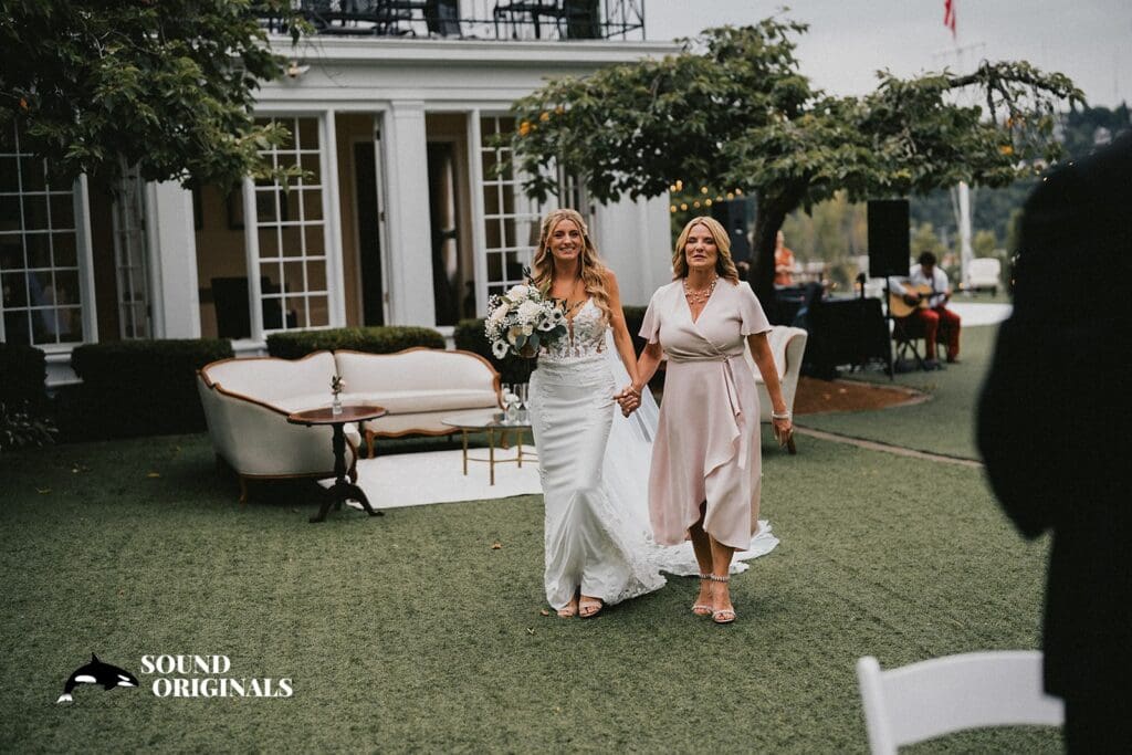 Chelsea + Drew The Admiral's House Wedding // Chelsea + Drew -